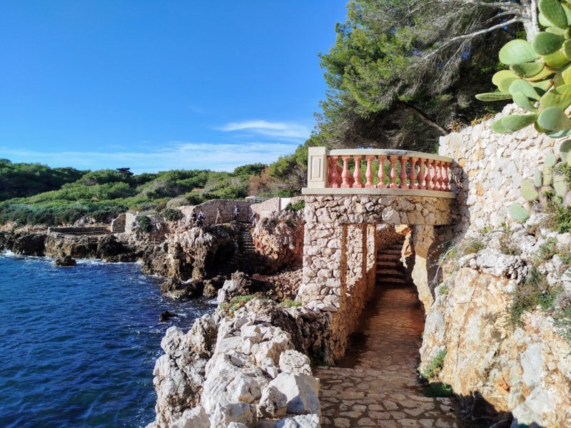 balconcino del parco del Château de la Garoupe.
